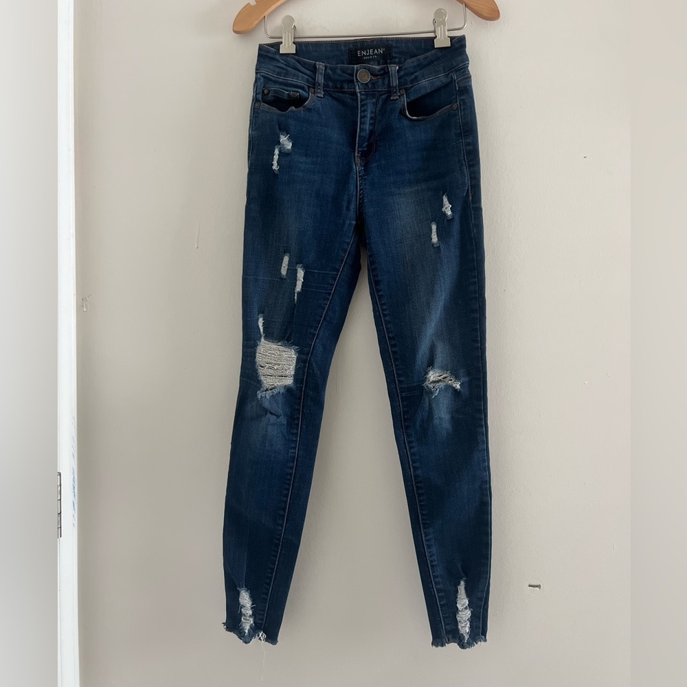 EnJean Distressed Jegging Sz 1 Super Soft & Stretchy
